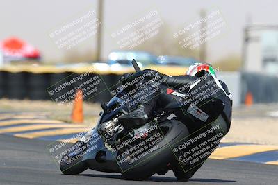 media/Apr-09-2022-SoCal Trackdays (Sat) [[c9e19a26ab]]/Turn 16 (2pm)/